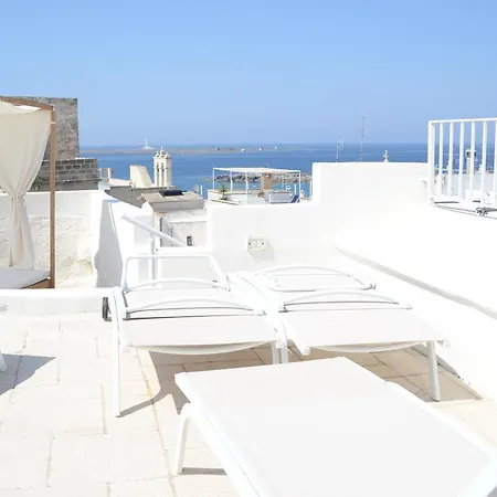 Bed & Breakfast Domus Dejana Gallipoli