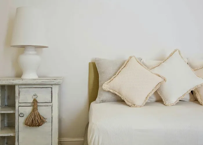 Domus Dejana فندق مبيت وإفطار 4*